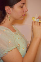 Φόρτωση εικόνας στο εργαλείο προβολής Συλλογής, Aine