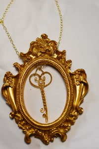 Treasure key